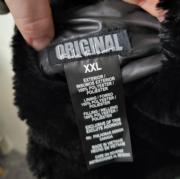 Nicole Miller Reversible Vest - Picture 7 of 7